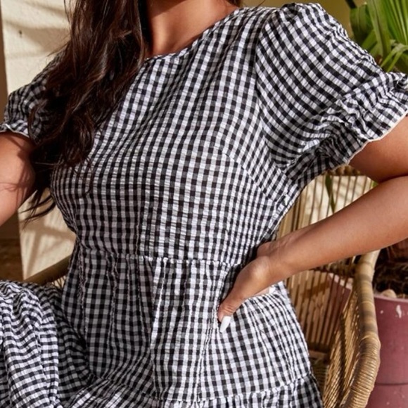 Classic Plus Size Gingham Puff Sleeve Ruffle Hem Smock Dress - Picture 3 of 5
